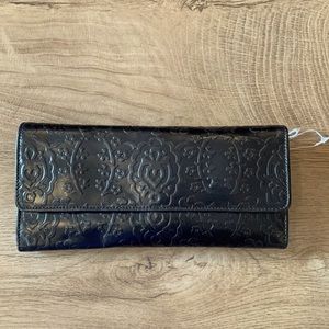 Hobo International Trifold Embossed Black Leather wallet with Coin Purse NWOT